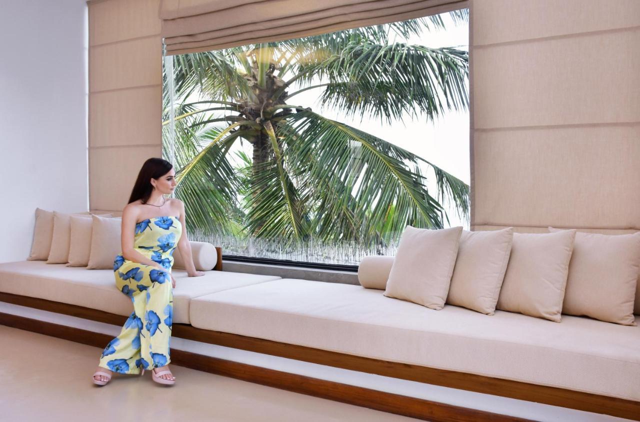 Goldi Sands Hotel Негомбо Екстериор снимка