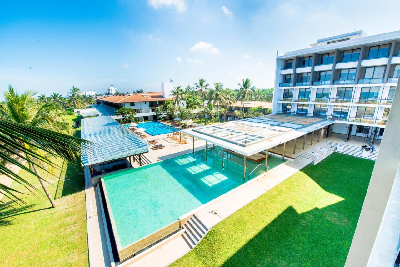 Goldi Sands Hotel Негомбо Екстериор снимка
