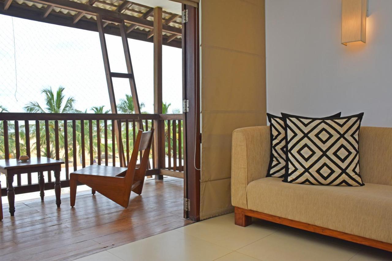 Goldi Sands Hotel Негомбо Екстериор снимка
