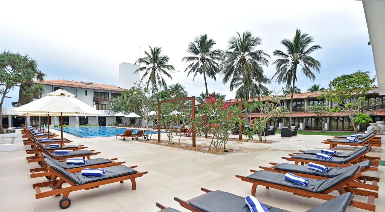 Goldi Sands Hotel Негомбо Екстериор снимка