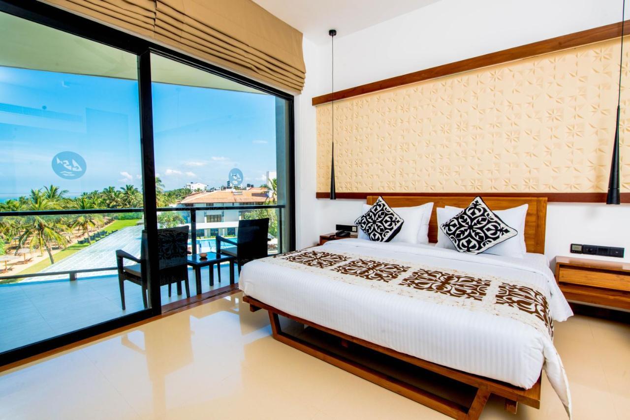 Goldi Sands Hotel Негомбо Екстериор снимка